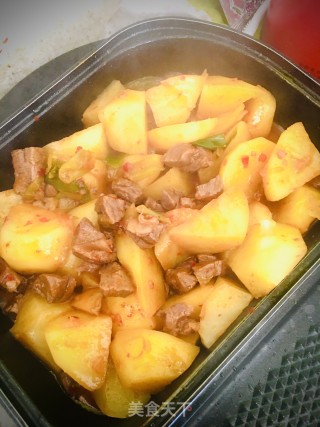 土豆烧牛肉的做法步骤：10