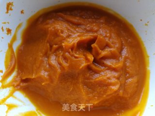 椒盐南瓜花卷的做法步骤：1
