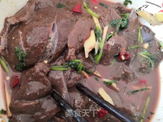 香煎牛肝的做法步骤：1