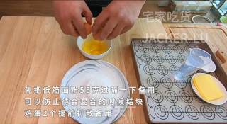 简单迷你小泡芙，香浓可口，一口一个真过瘾，小巧又可爱。的做法步骤：1
