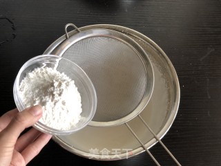 全蛋海绵蛋糕的做法步骤：3