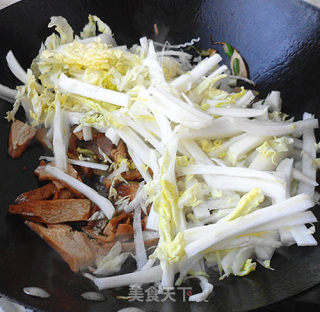 白菜——豆干烧白菜的做法步骤：5