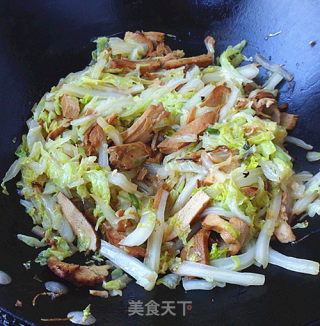 白菜——豆干烧白菜的做法步骤：6