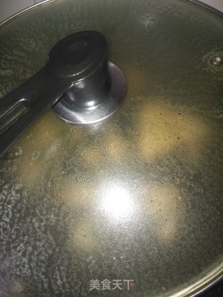 麻辣赛肥肠的做法步骤：15
