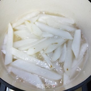 牛肉丸子炖萝卜的做法步骤：6