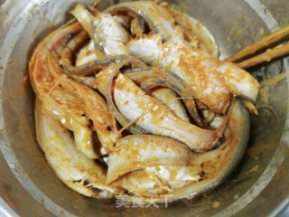 炸酥鱼的做法步骤：6