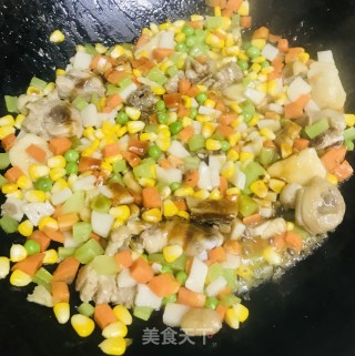 彩蔬炒年糕的做法步骤：10