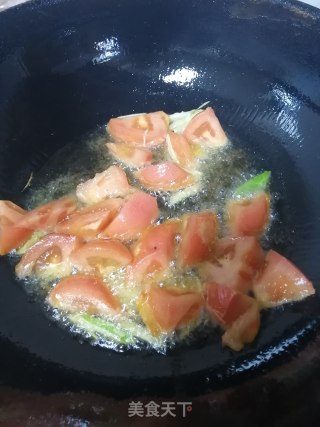 西红柿炒花菜的做法步骤：4