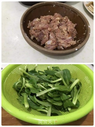 青菜肉丝汤的做法步骤：1
