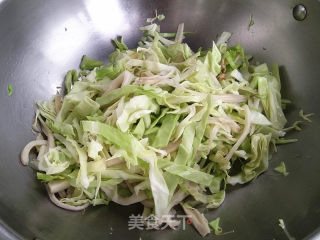 圆白菜烧杏鲍菇的做法步骤：3
