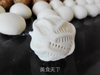糯米馅花样包子（一次发酵）的做法步骤：6