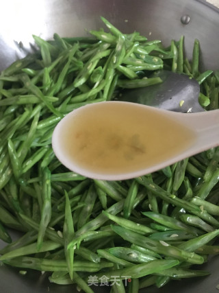 蒜香四季豆的做法步骤：6