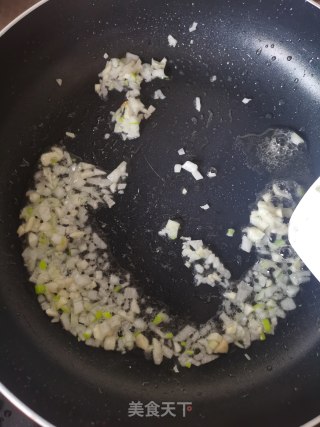 莴笋炒木耳的做法步骤：5