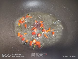 菜梗炒牛肉的做法步骤：3