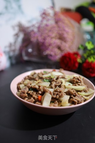 菜梗炒牛肉的做法步骤：11