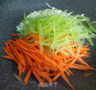 双丝炒蛋的做法步骤：5