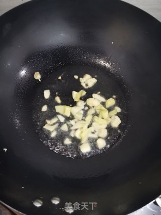 香煎鱼块的做法步骤：1