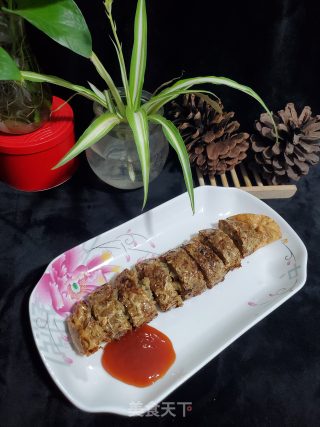 五香肉卷的做法步骤：16