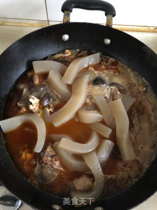 魔芋无筋豆烧鸭的做法步骤：5