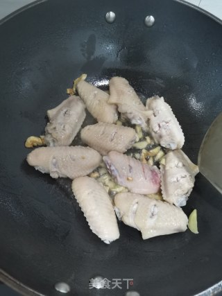 啤酒烧鸡翅的做法步骤：3