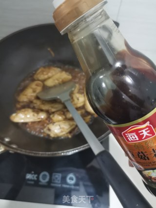 啤酒烧鸡翅的做法步骤：7