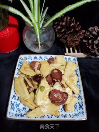 腊肠炒冬笋的做法步骤：11