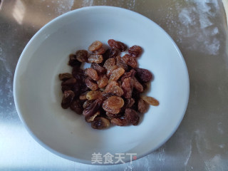 一发椰子油葡萄干吐司的做法步骤：6