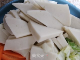 肉片烧千叶豆腐胡萝卜的做法步骤：1