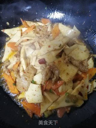 肉片烧千叶豆腐胡萝卜的做法步骤：8
