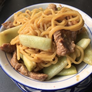 豆角焖南瓜面的做法步骤：16