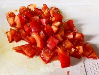 原创【????仙草味道????私房菜????】????女儿????的????味道????番茄????浓汤????的做法步骤：1