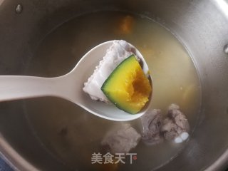 南瓜排骨汤的做法步骤：11