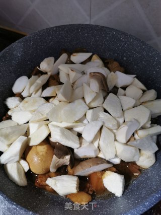 茭白红烧肉的做法步骤：6