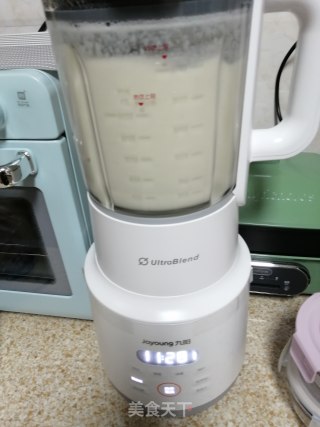 银耳花生豆浆的做法步骤：3