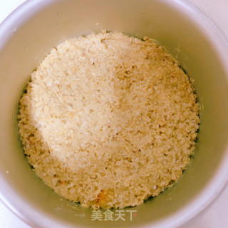 燕麦底樱花芒果慕斯蛋糕的做法步骤：4
