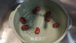 懒人养胃小米南瓜粥的做法步骤：2