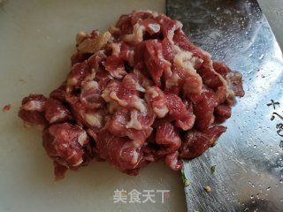 农家小炒肉的做法步骤：2