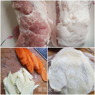 三鲜煎饺的做法步骤：1