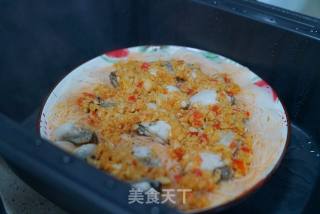 蒜蓉粉丝蒸蚝肉的做法步骤：10