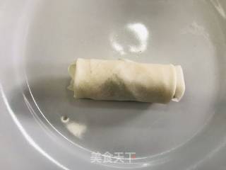 炸春卷的做法步骤：14