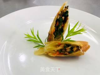 炸春卷的做法步骤：17