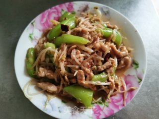 丝瓜豆芽炒肉丝的做法步骤：11