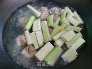 丝瓜云吞汤的做法步骤：4