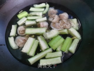 丝瓜云吞汤的做法步骤：8