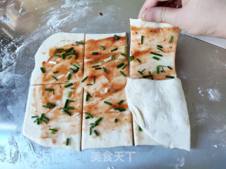 发面酱香饼的做法步骤：9