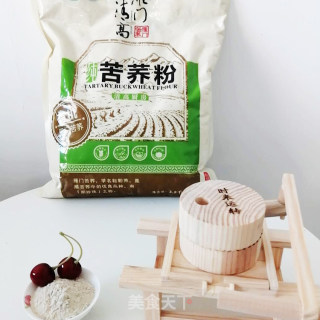 日思夜想 不过一只温热控糖的小花卷的做法步骤：1