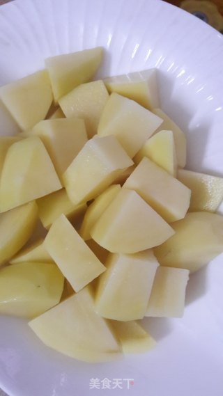 土豆烧肉的做法步骤：5