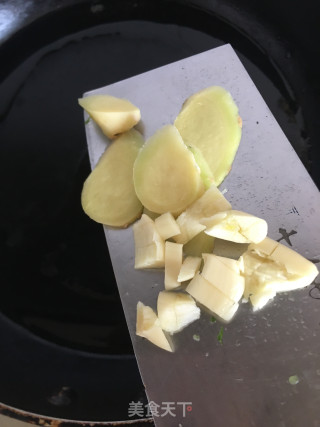 清炒春菜的做法步骤：3