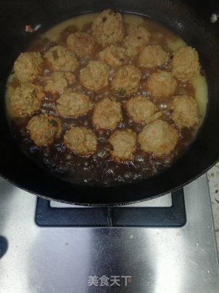 家常狮子头的做法步骤：9