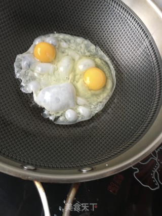 鸡蛋炖萝卜的做法步骤：4